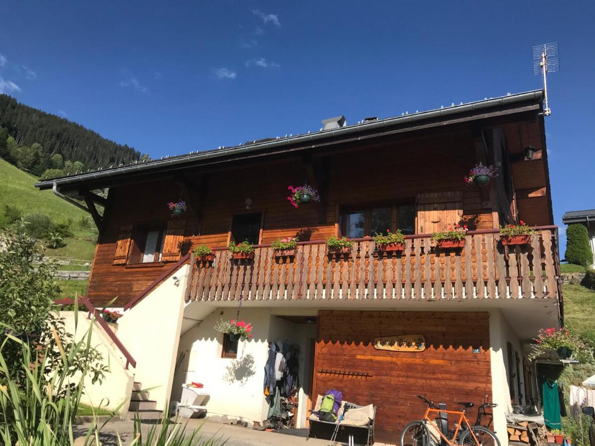 Abondance Chalet Peloton المظهر الخارجي الصورة